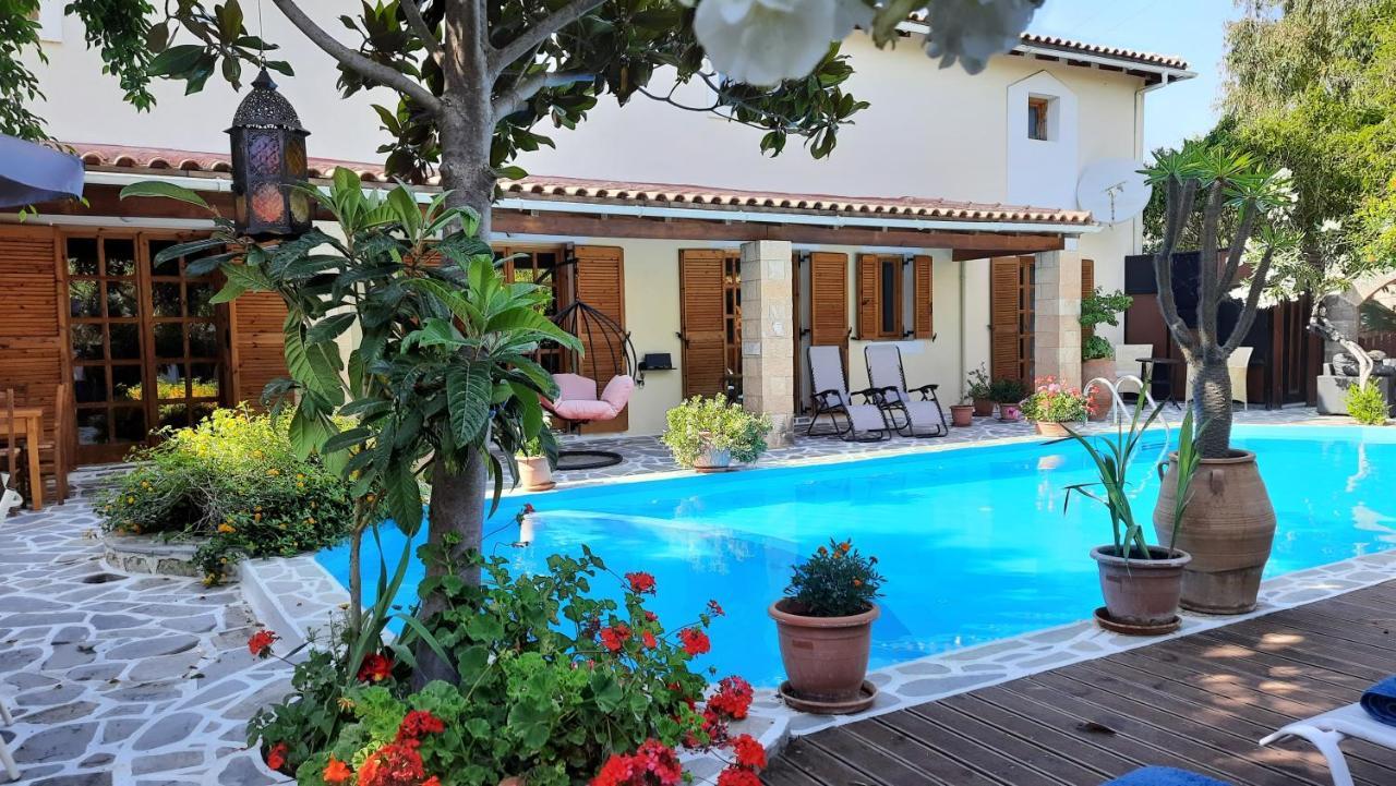 Villa Grande Pigi  Exterior photo